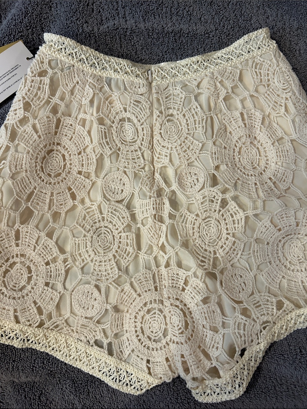 PatBO Crochet Lace Cream Women's Shorts High Waist Size 2 - Picture 3 of 3